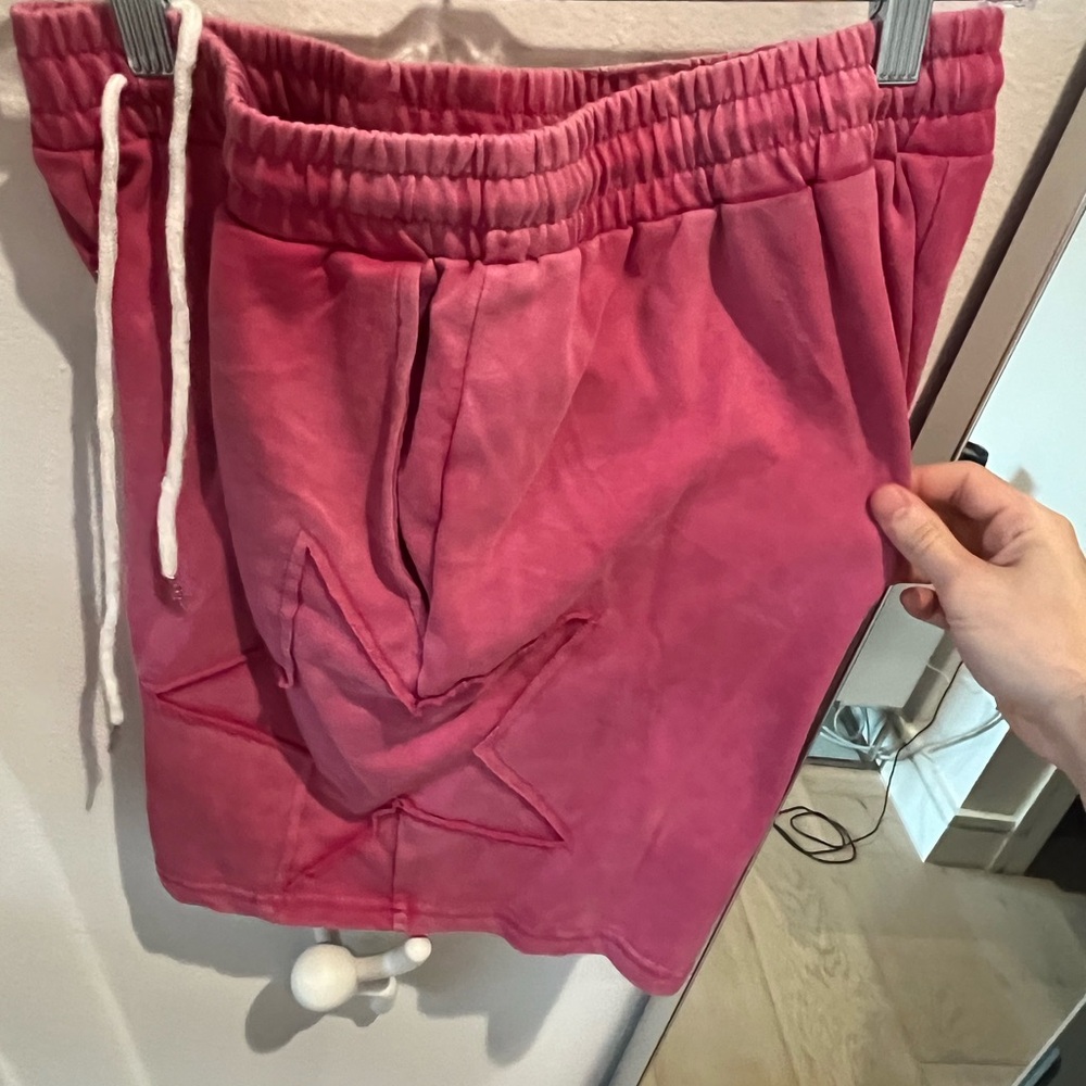 Star shorts